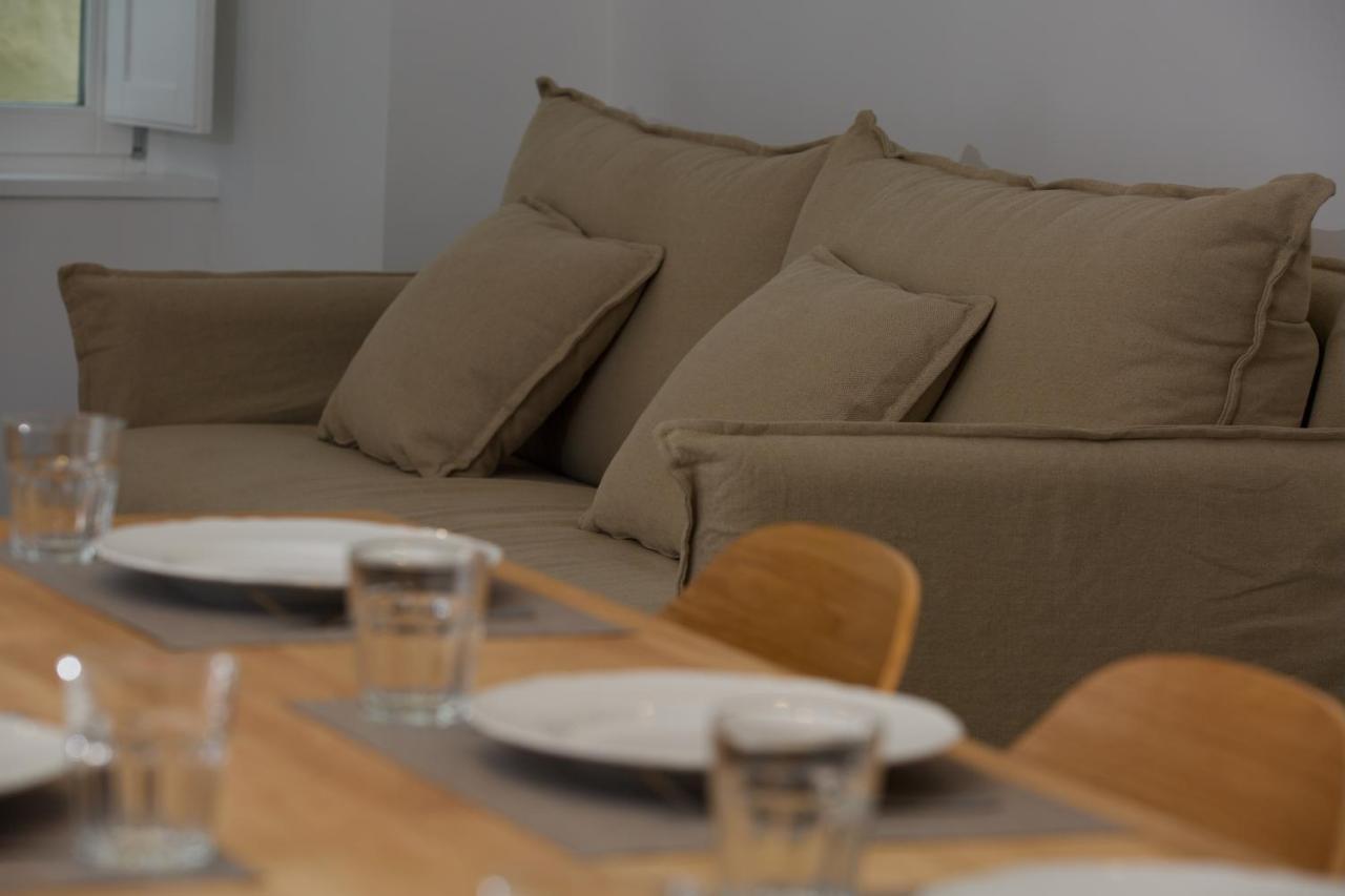 Suite 101 - 2 Bedroom Suite At Amando Perez Suites Ribadeo Bagian luar foto