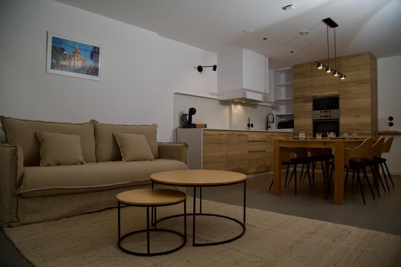 Suite 101 - 2 Bedroom Suite At Amando Perez Suites Ribadeo Bagian luar foto
