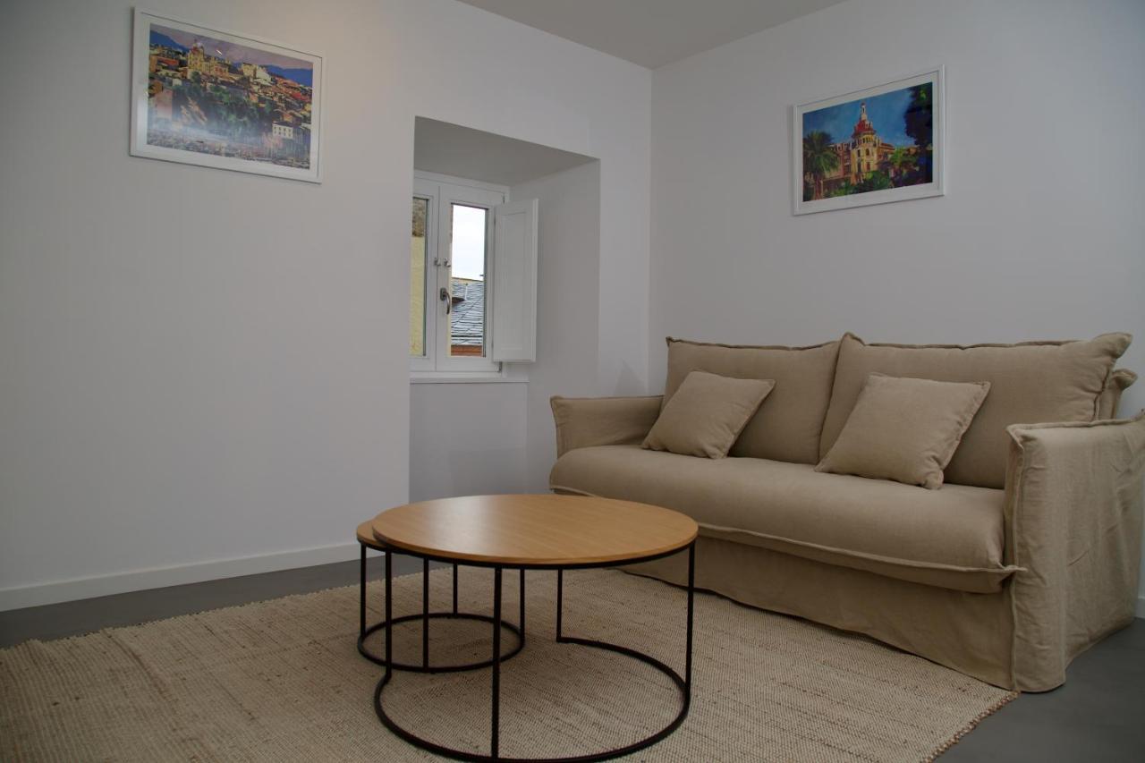 Suite 101 - 2 Bedroom Suite At Amando Perez Suites Ribadeo Bagian luar foto
