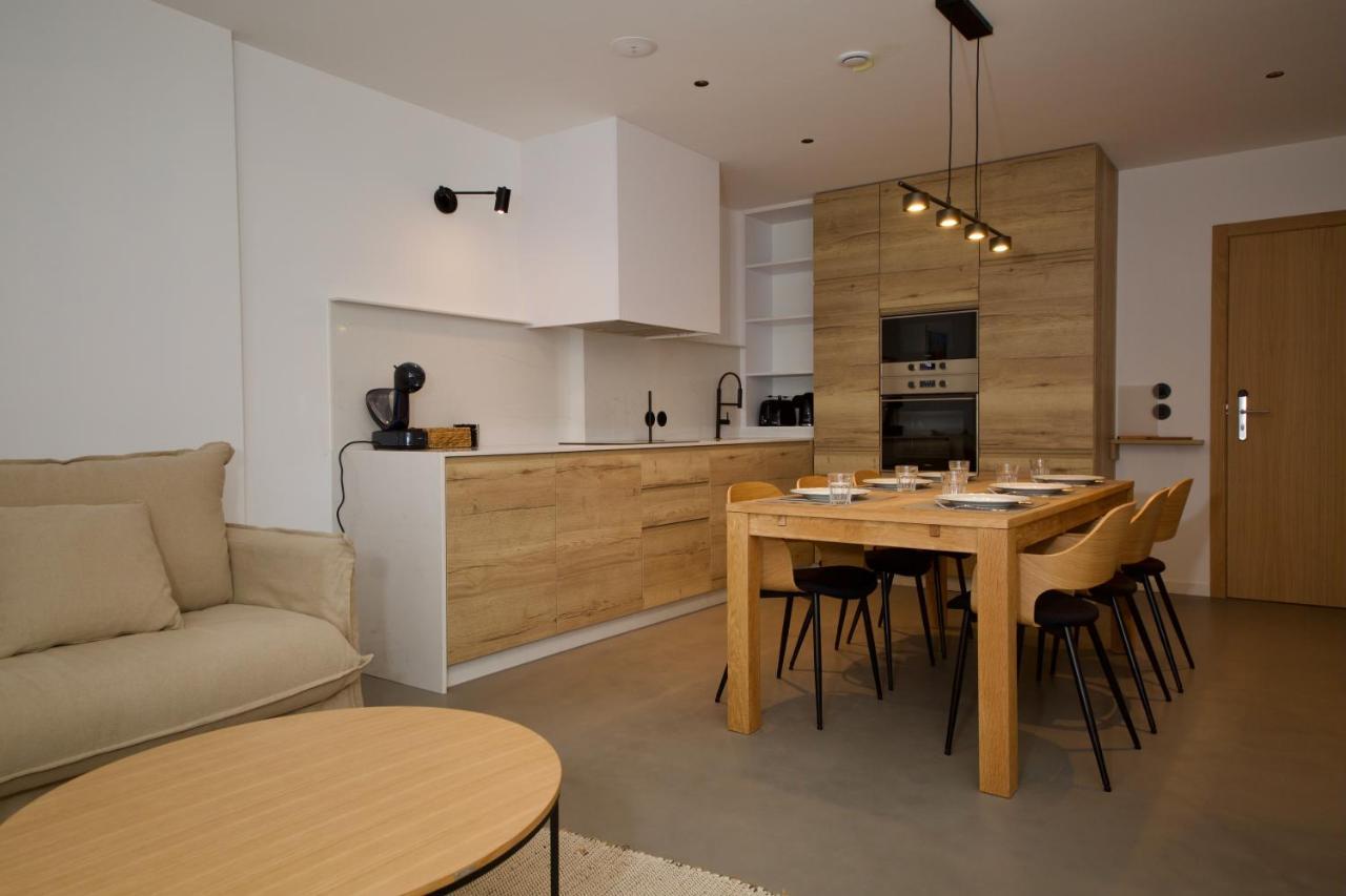 Suite 101 - 2 Bedroom Suite At Amando Perez Suites Ribadeo Bagian luar foto